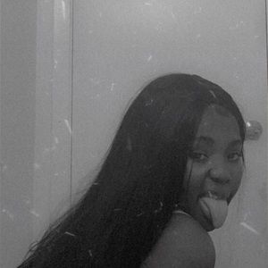 Meet your Posher, Lydia